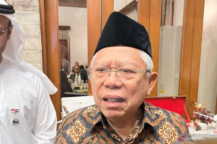 image bank 2025 08 16 080030.600 mantan wapres maruf amin dukung penuh pendirian bank syariah muhammadiyah langkah strategis ekonomi nasional 1