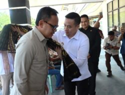 Wamendagri Bima Arya Apresiasi Inovasi Layanan Publik dan Program Kesehatan Pemkot Kupang